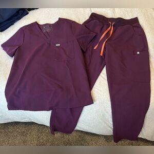 Dark purple Figs set